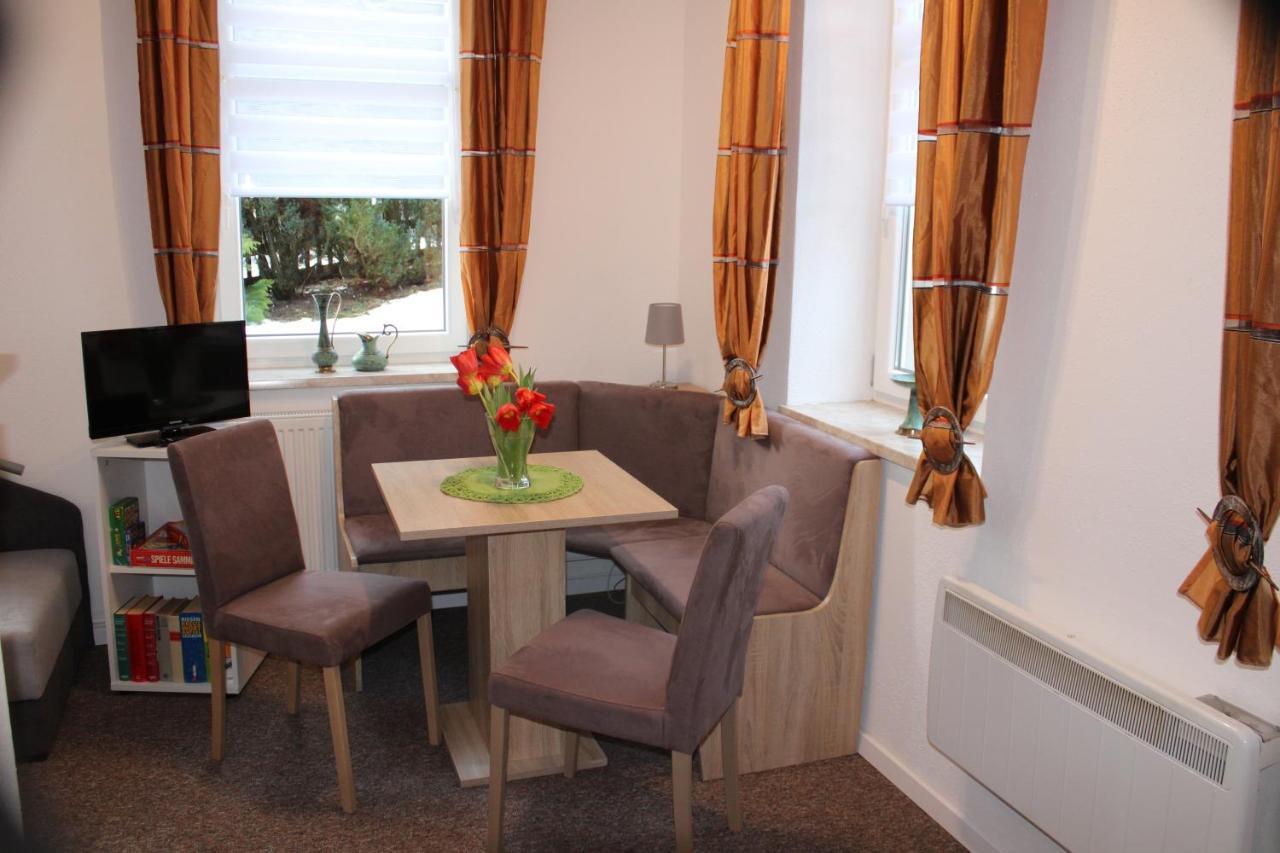Ferienwohnung Am Muehlbach Klingenthal Bagian luar foto